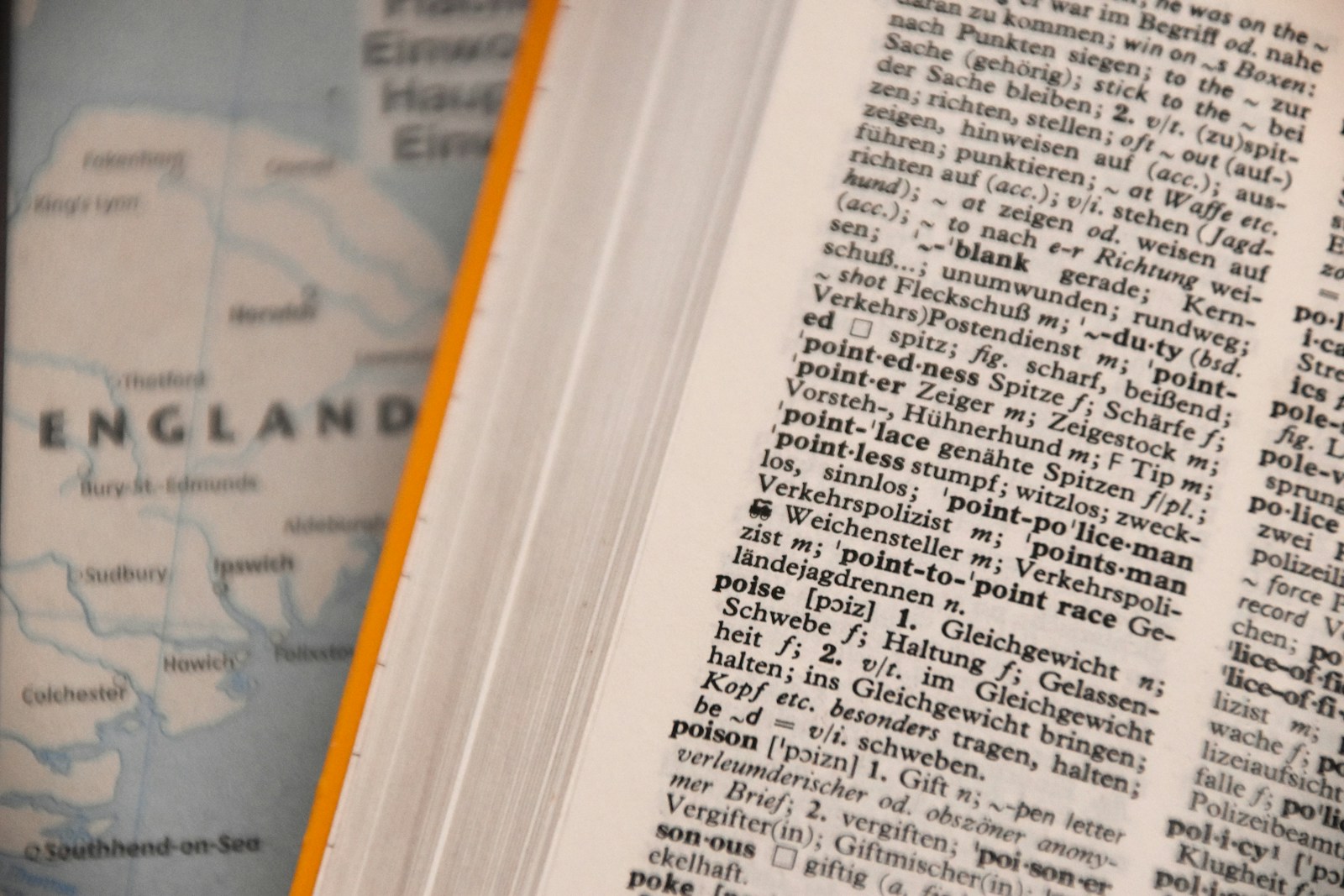 KI-Übersetzung 2026 — DeepL, GPT-4.5 und Claude im ehrlichen Vergleich